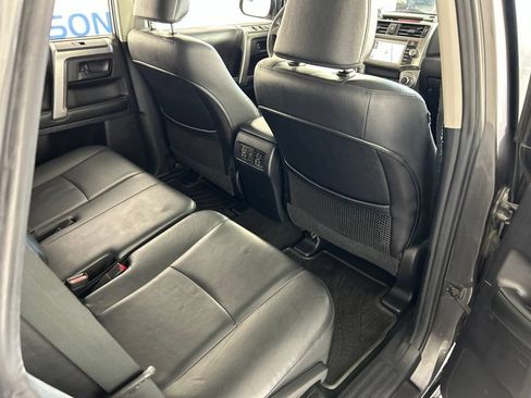 Used 2013 Toyota 4Runner Limited AWD/4WD image 33