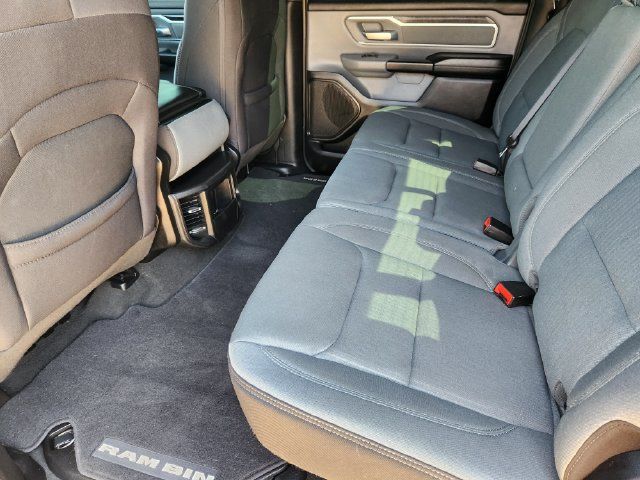 Used 2022 RAM 1500 Big Horn AWD/4WD image 31
