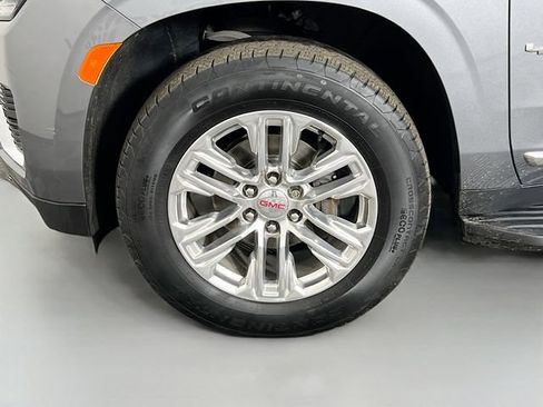 Used 2021 GMC Yukon SLT w/ SLT Luxury Package image 29