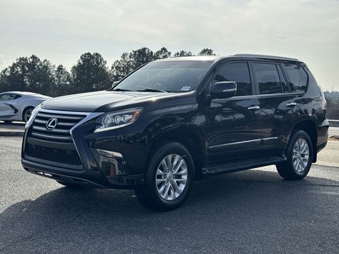 Used 2016 Lexus GX 460 image 5