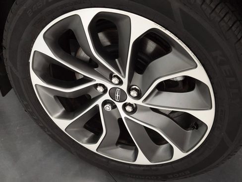 Used 2022 Lincoln Nautilus Reserve w/ Class II Trailer Tow Package image 31