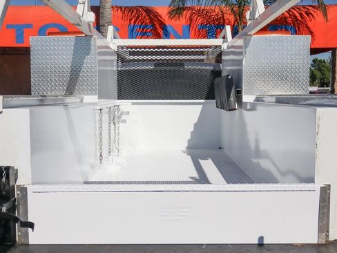 Used 2021 RAM 5500 Tradesman w/ Max Tow Package image 10