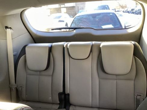 Used 2019 Kia Sedona EX image 7