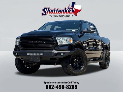 Used 2021 RAM 1500 Lone Star RWD image 1