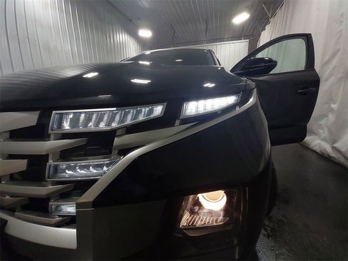 Used 2023 Hyundai Santa Cruz SEL image 29