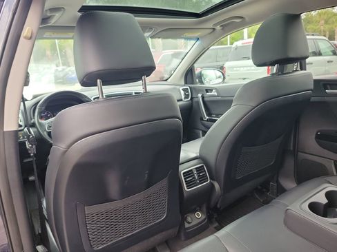 Used 2019 Kia Sportage EX w/ EX Technology Package image 14