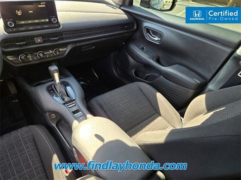 Used 2023 Honda HR-V LX image 17