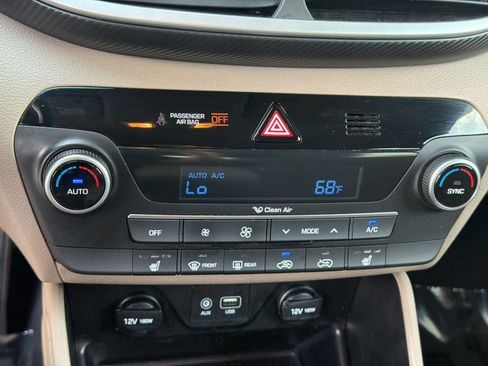 Used 2021 Hyundai Tucson SEL w/ Cargo Package FWD image 16