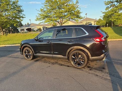 Used 2023 Honda CR-V Sport Touring image 14