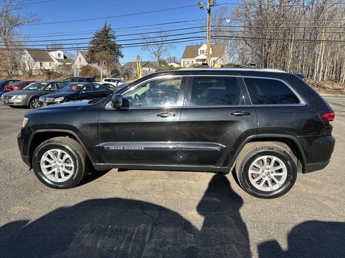 Used 2011 Jeep Grand Cherokee Laredo image 8