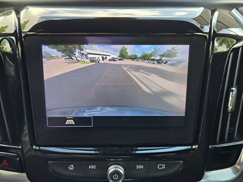 Used 2023 Chevrolet Traverse LT AWD/4WD image 15