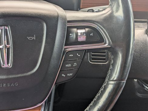 Used 2018 Lincoln Navigator L Reserve w/ Technology Package AWD/4WD image 20