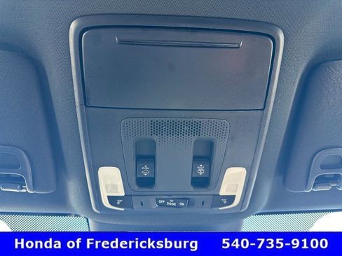 Certified 2025 Honda Pilot TrailSport image 27