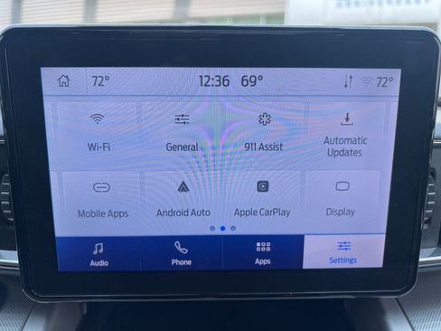 Used 2022 Ford Explorer XLT w/ Equipment Group 202A image 35