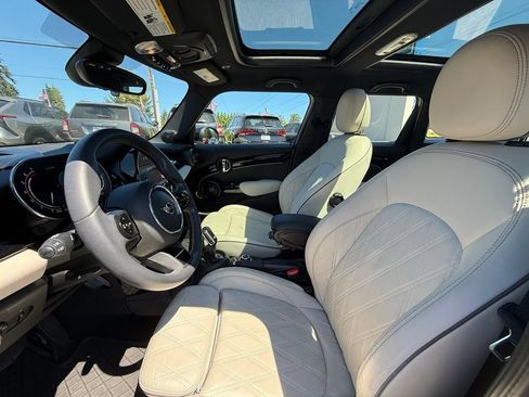 Used 2023 MINI Cooper S FWD image 12