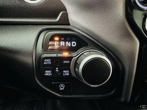 Used 2025 RAM 1500 Big Horn AWD/4WD image 17
