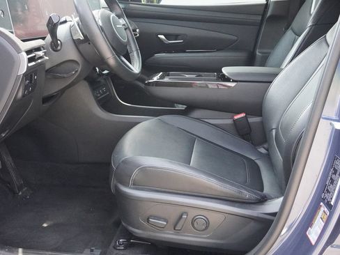Used 2025 Hyundai Tucson Limited AWD/4WD image 29