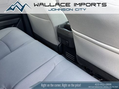 Used 2025 Toyota Tacoma SR5 image 40