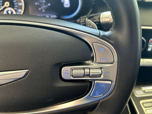Used 2025 Genesis GV70 2.5T AWD/4WD image 44