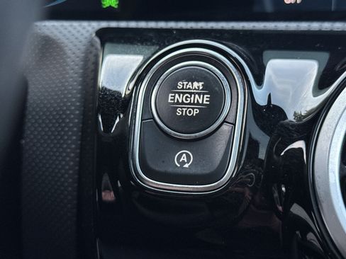 Used 2020 Mercedes-Benz CLA 250 4MATIC image 37