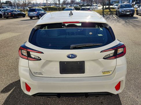 Certified 2025 Subaru Impreza 2.0i image 5