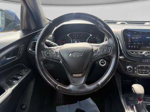 Used 2022 Chevrolet Equinox RS w/ Infotainment Package AWD/4WD image 15