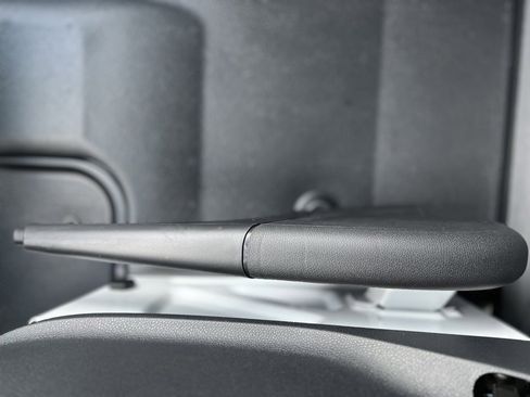 Used 2024 Mercedes-Benz Sprinter 144 Cargo image 43