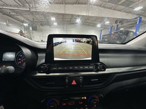 Used 2019 Kia Forte S FWD image 29