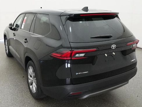 New 2026 Toyota Grand Highlander AWD Hybrid image 6