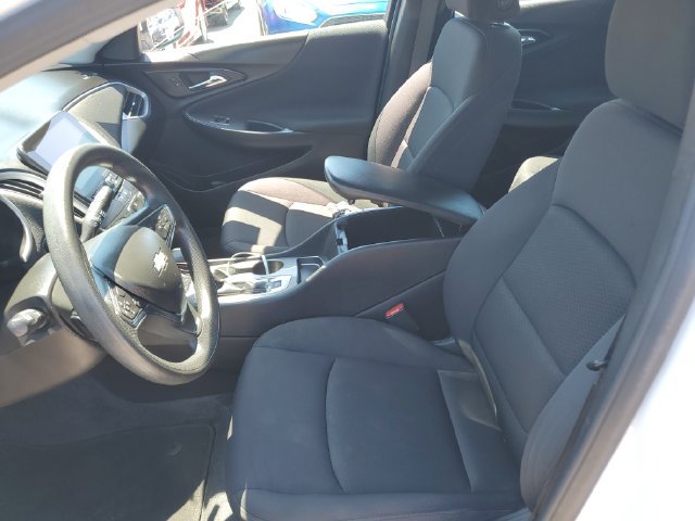 Used 2024 Chevrolet Malibu LS w/ Driver Confidence Package FWD image 17