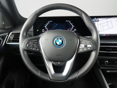 Used 2023 BMW i4 eDrive40 RWD image 16