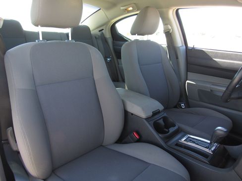 Used 2007 Dodge Charger SE w/ Comfort Seating Group image 10