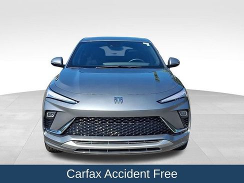 Used 2025 Buick Envista Avenir FWD image 3
