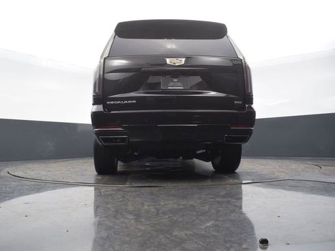 Certified 2026 Cadillac Escalade ESV Sport w/ Touring Package image 52