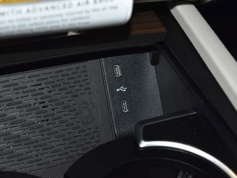 New 2026 Mercedes-Benz GLE 350 4MATIC image 13