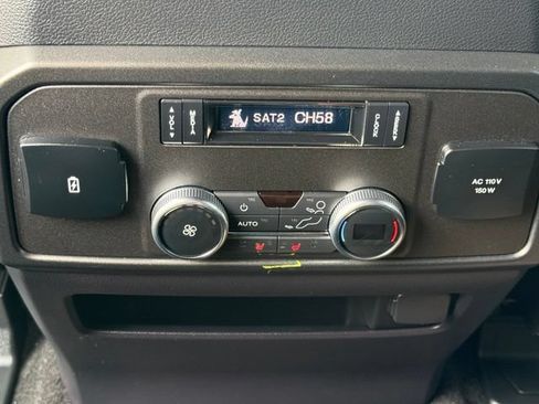 Used 2019 Ford Expedition Limited w/ Driver Assistance Package AWD/4WD image 18