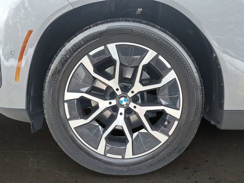 Certified 2025 BMW X3 xDrive30i w/ Premium Package image 9