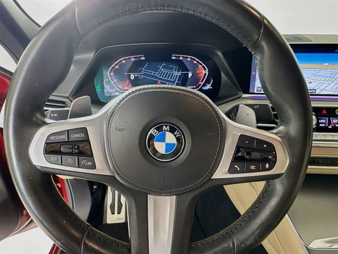 Used 2022 BMW X6 xDrive40i w/ M Sport Package image 12
