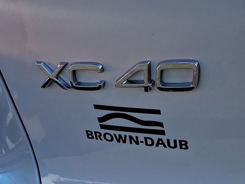 Used 2023 Volvo XC40 B5 Plus w/ Driver Assist Package image 29