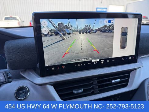 Certified 2025 Ford Explorer Active w/ Active Comfort Package RWD image 18