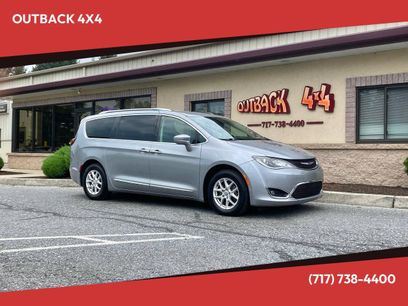Used 2020 Chrysler Pacifica Touring-L