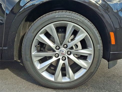 Used 2023 Buick Envision Avenir image 8