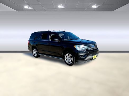 Used 2021 Ford Expedition Max XLT image 7