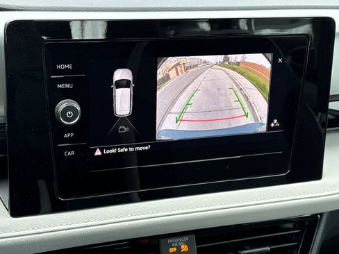 New 2026 Volkswagen Taos S FWD image 19