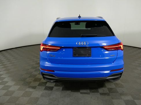 Used 2023 Audi Q3 2.0T Premium w/ Convenience Package AWD/4WD image 4