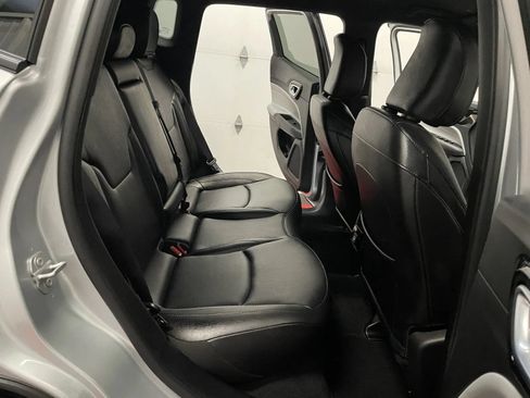 Used 2025 Jeep Compass Limited AWD/4WD image 43