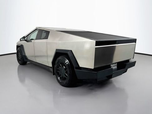 Used 2024 Tesla Cybertruck Cyberbeast AWD/4WD image 7