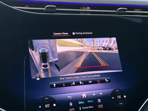 Certified 2023 Mercedes-Benz EQS 580 4MATIC Sedan image 16