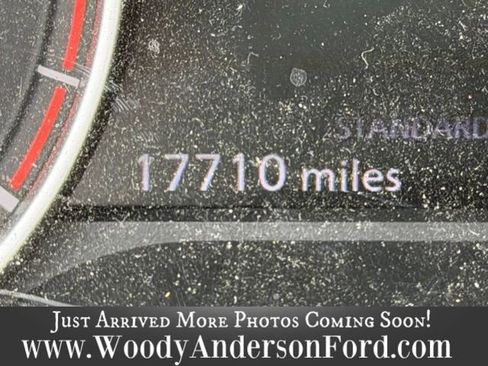 Used 2023 Nissan Rogue SV FWD image 14