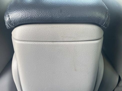 Used 2010 Honda Civic Hybrid Sedan image 12